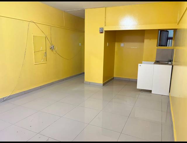 0.5 BEDROOM FLAT TO LET IN SOUTH BEACH